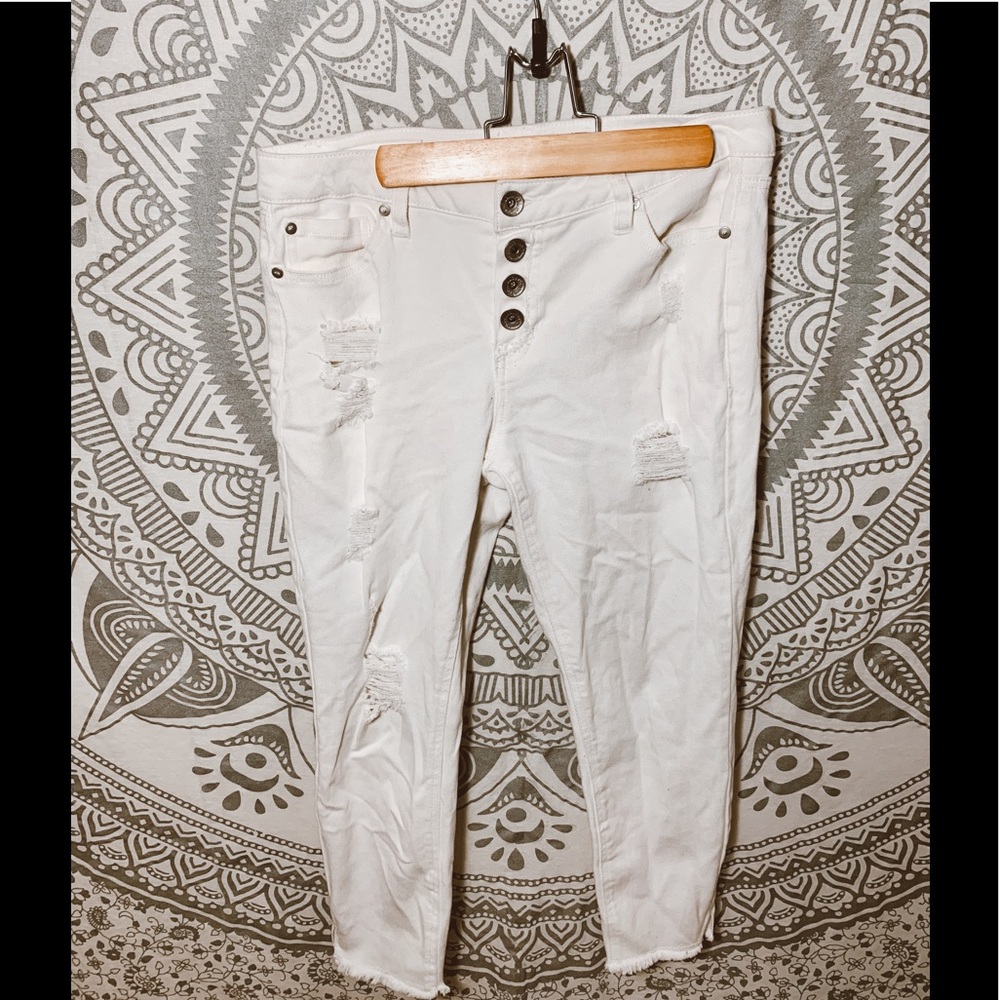 White high wasted button up jeans